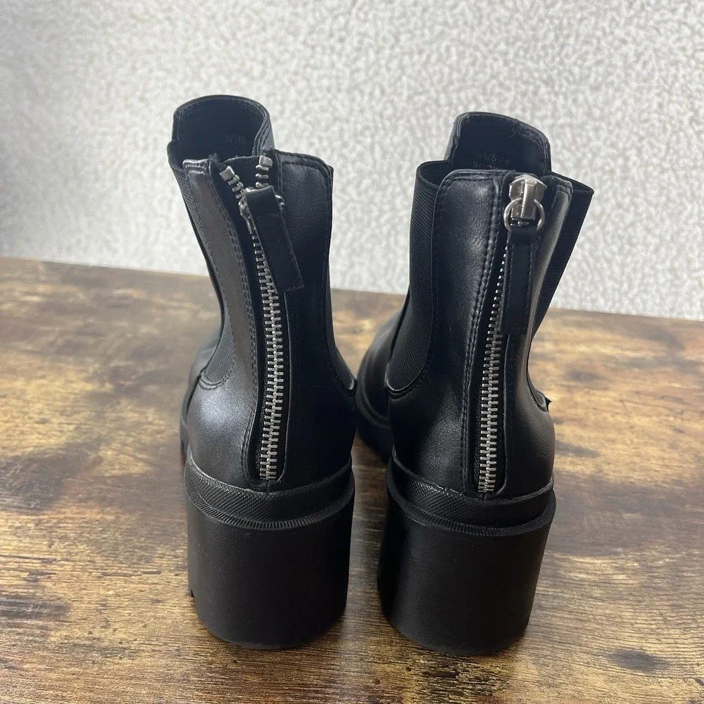 Dolce Vita Women's Sz 7 Sooki Block Heel Chelsea Chunky Bootie‎ Military Zipper